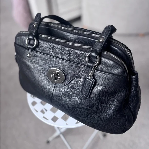 Vintage Coach Penelope Black Pebbled Leather Turnlock Satchel Shoulder Bag - Picture 5 of 15